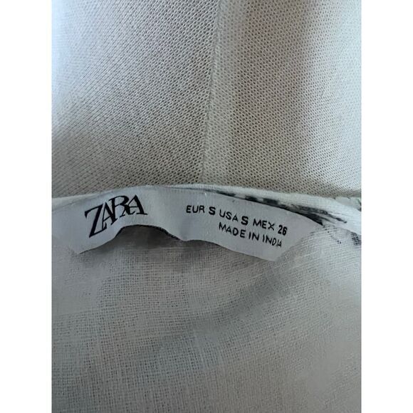 Zara White Blue Floral Print Blouse With Bell Sleeve Oversized Buttons Womens S - Picture 5 of 10